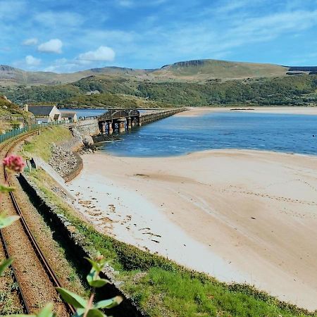 No6 Bed and Breakfast Barmouth Exteriör bild