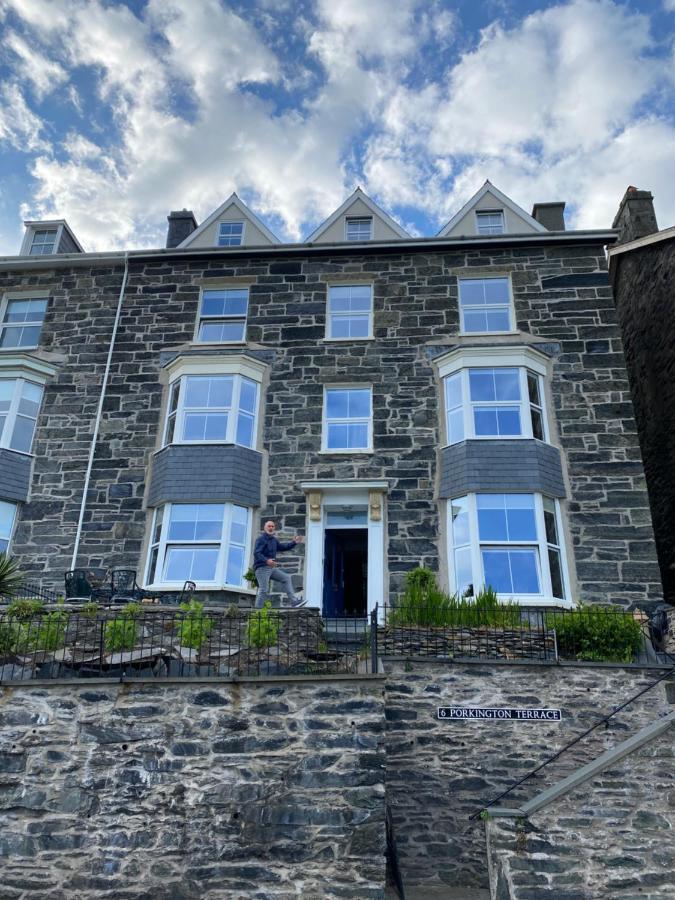 No6 Bed and Breakfast Barmouth Exteriör bild