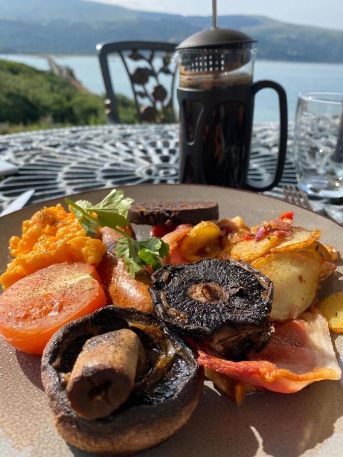 No6 Bed and Breakfast Barmouth Exteriör bild