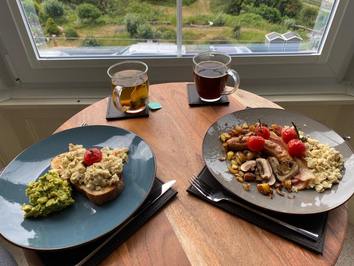 No6 Bed and Breakfast Barmouth Exteriör bild