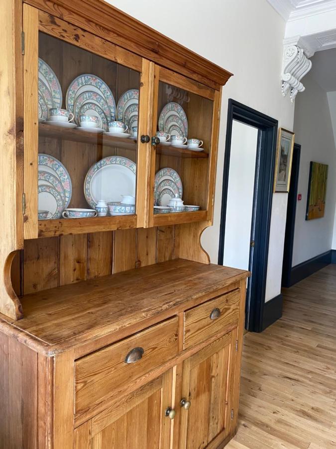 No6 Bed and Breakfast Barmouth Exteriör bild